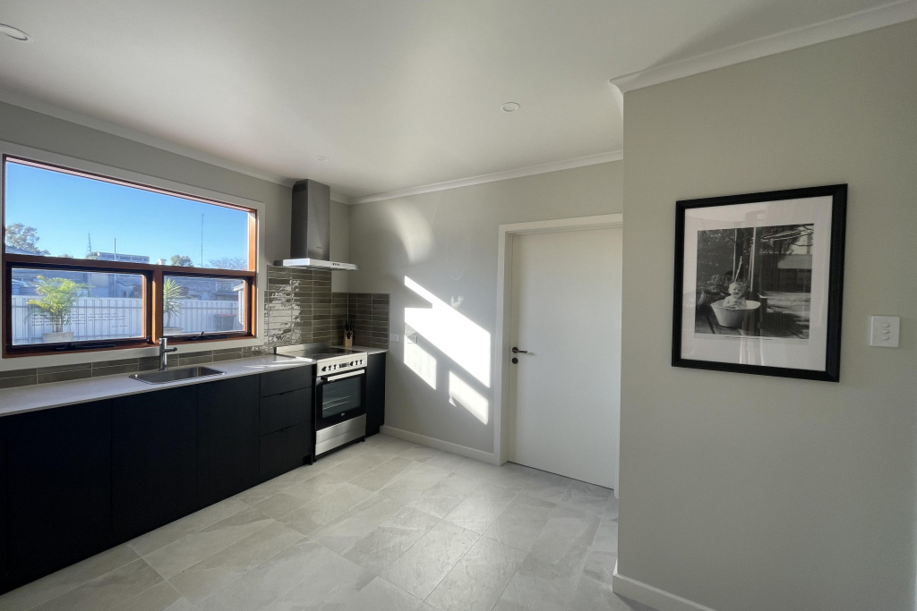 Modern and clean kitchen.